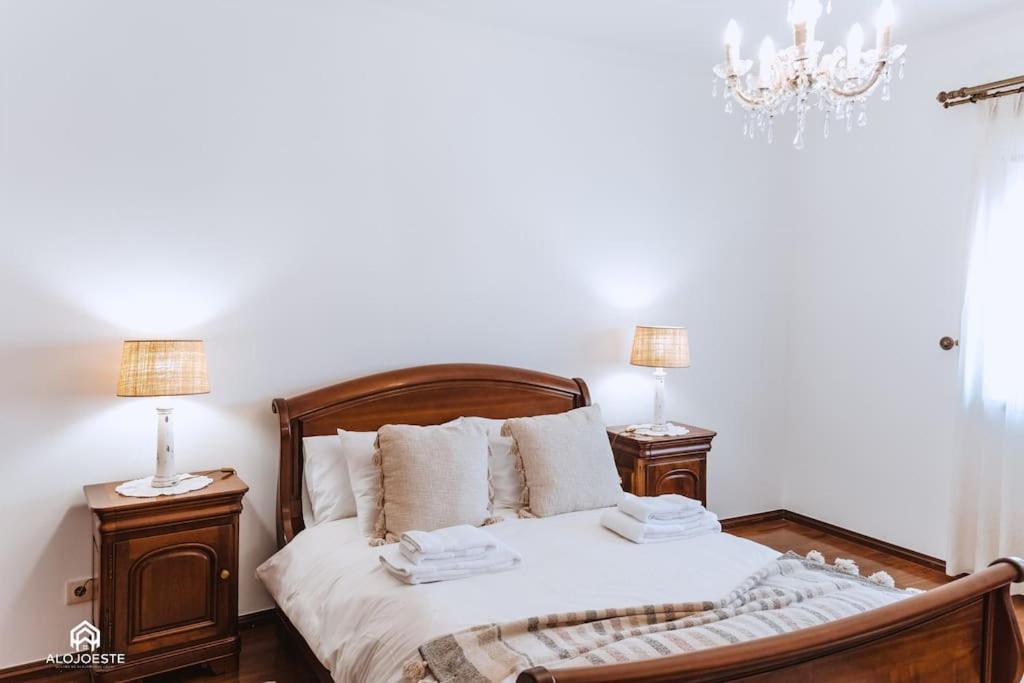 Casa Do Patio - 3 Bedrooms, Ponte Rol 托里什韦德拉什 外观 照片