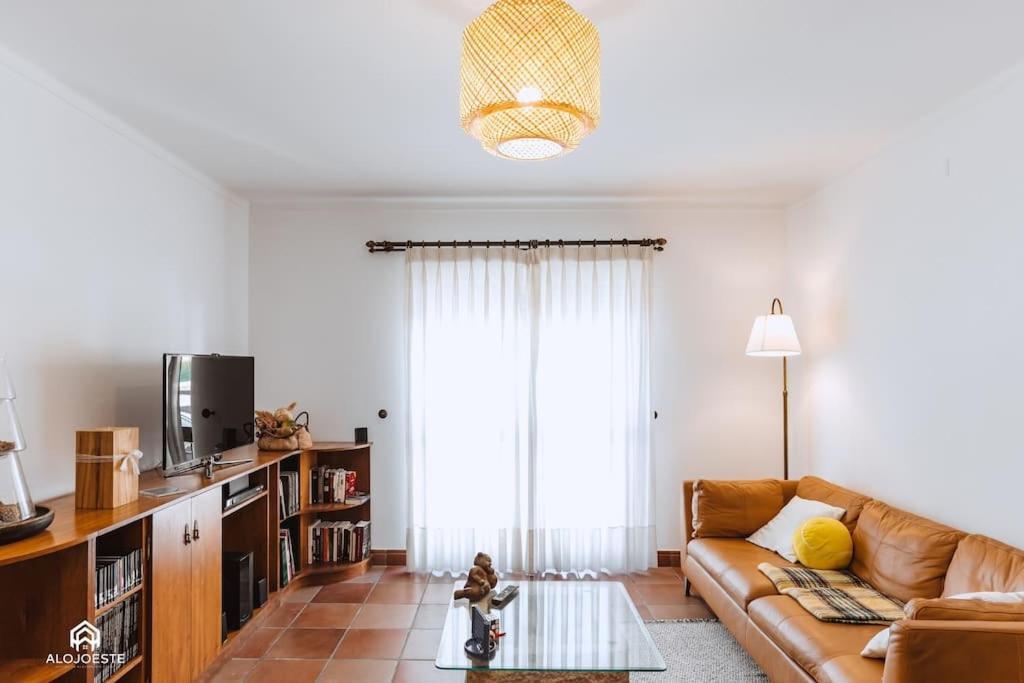 Casa Do Patio - 3 Bedrooms, Ponte Rol 托里什韦德拉什 外观 照片