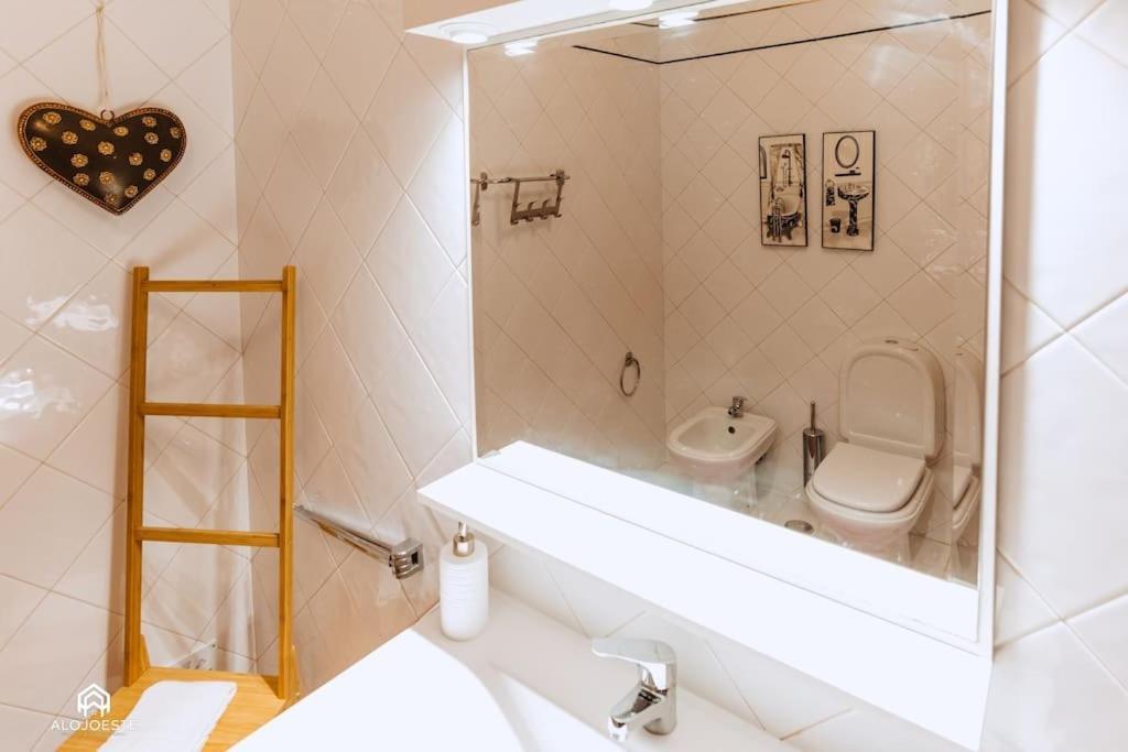 Casa Do Patio - 3 Bedrooms, Ponte Rol 托里什韦德拉什 外观 照片