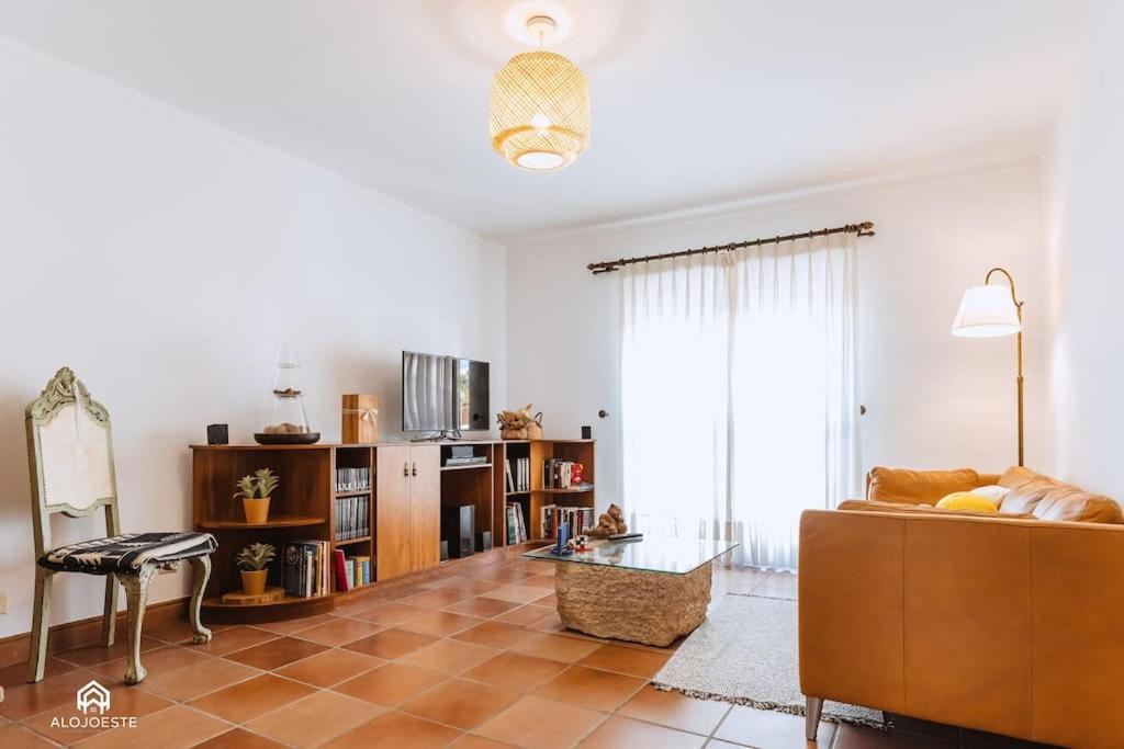 Casa Do Patio - 3 Bedrooms, Ponte Rol 托里什韦德拉什 外观 照片