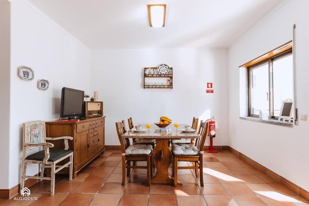 Casa Do Patio - 3 Bedrooms, Ponte Rol 托里什韦德拉什 外观 照片